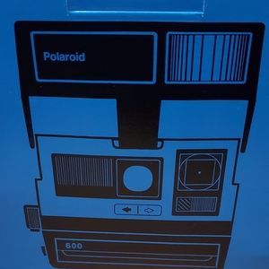 NEW Vintage 600 Polaroid Camera